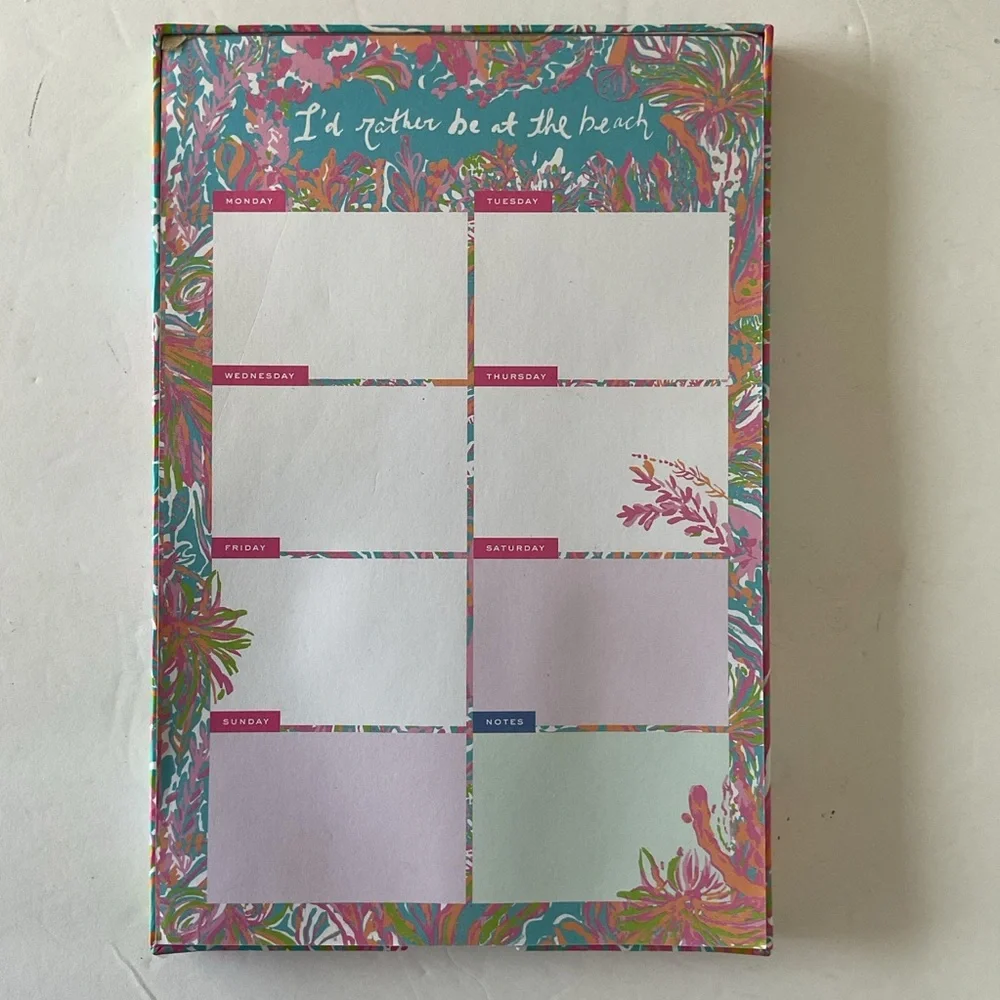 Lilly Pulitzer Weekly Desk Pad in Totally Blossom Print. NWOT